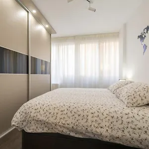 https://brand-new-luxury-flat-in-the-center-of-granada.es-andalucia.com